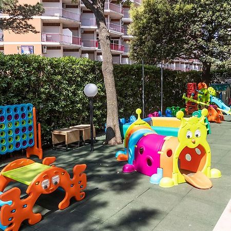 Hotel American Lignano Sabbiadoro Zewnętrze zdjęcie