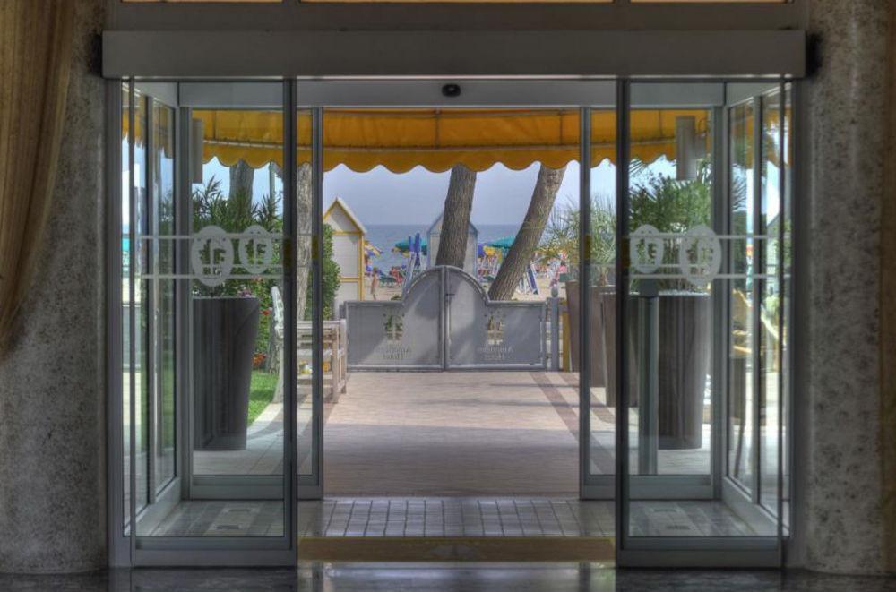 Hotel American Lignano Sabbiadoro Zewnętrze zdjęcie