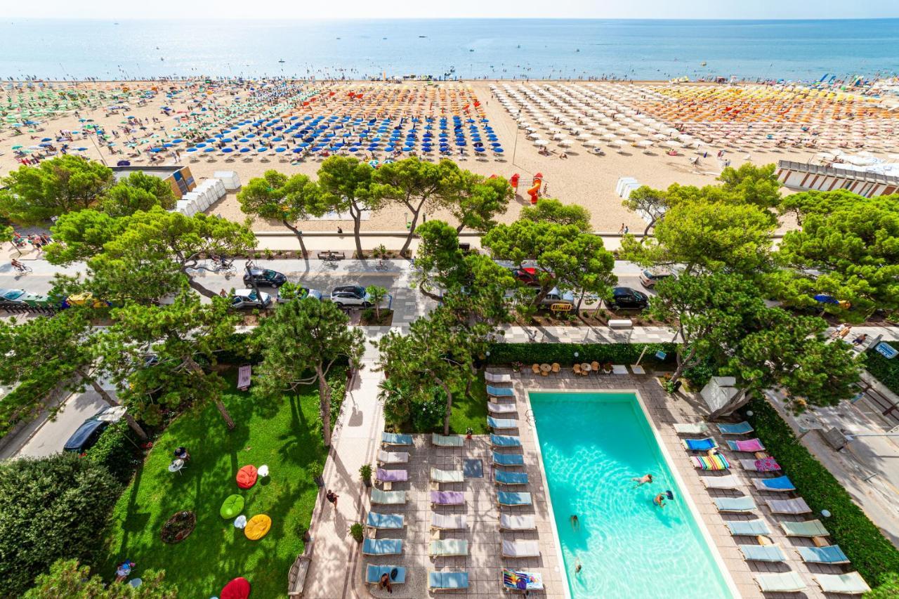 Hotel American Lignano Sabbiadoro Zewnętrze zdjęcie