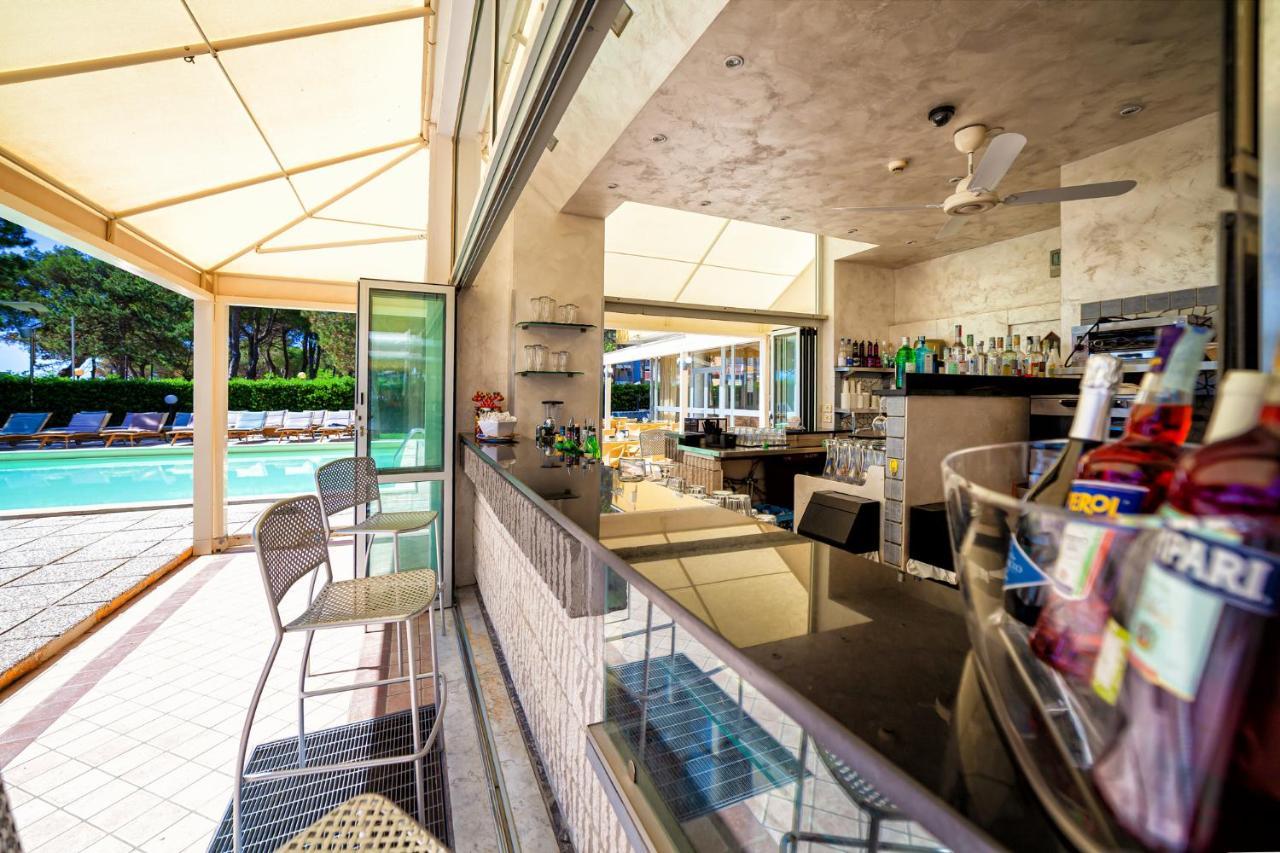 Hotel American Lignano Sabbiadoro Zewnętrze zdjęcie